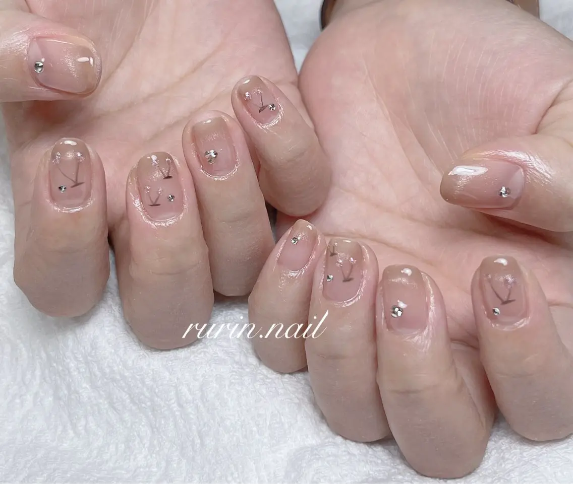 ネイル ハンドネイル ルリン サロン💅のネイルデザイン