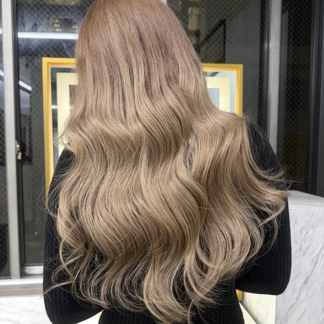 ロング カラー シールエクステ ハイトーンカラー エクステ ヘアカラー エクステ シールエクステ特化 ハイトーン、NANAのヘアスタイル