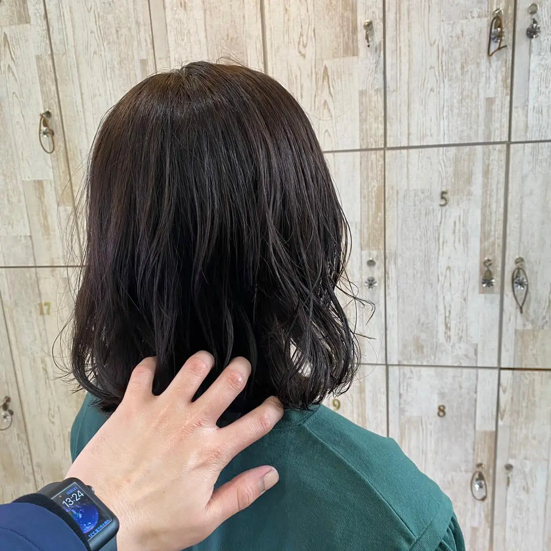 ミディアム 尾崎 優也のヘアスタイル