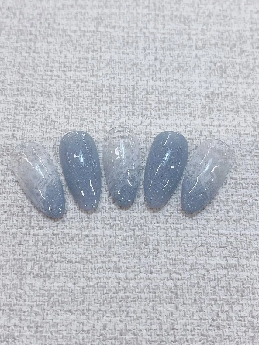 ネイル チークネイル 成人式 フレンチネイル グラデーション 氷ネイル・うるうるネイル ハンドネイル DUO MI nail salonのネイルデザイン