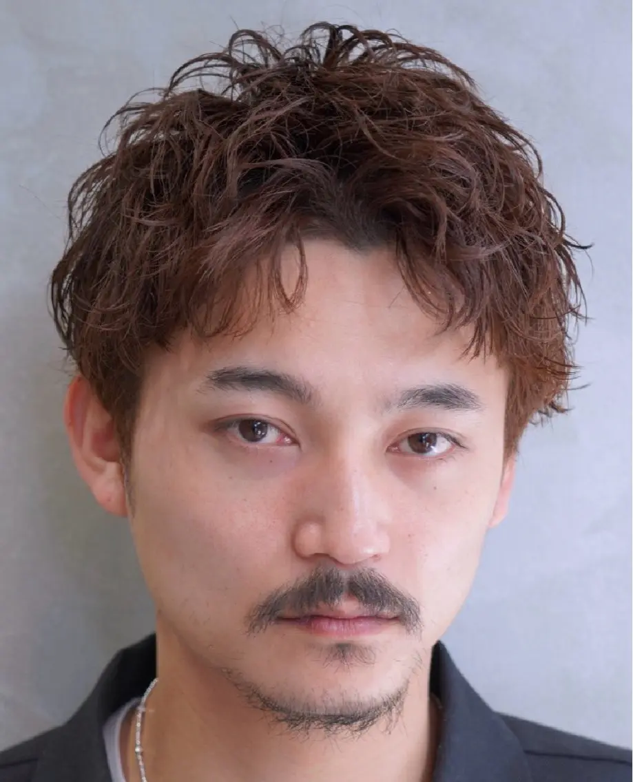 カラー パーマ メンズ センターパート マッシュ メンズパーマ プードルパーマ メンズツイストパーマ カット ヘアカラー パーマ 仙台波巻きパーマ/ fifth/遠藤楓雅のヘアスタイル