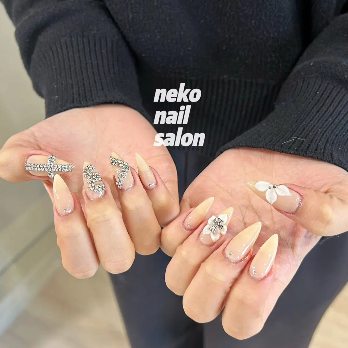 ネイル シンプルネイル ワンホンネイル ハンドネイル neko nailのネイルデザイン