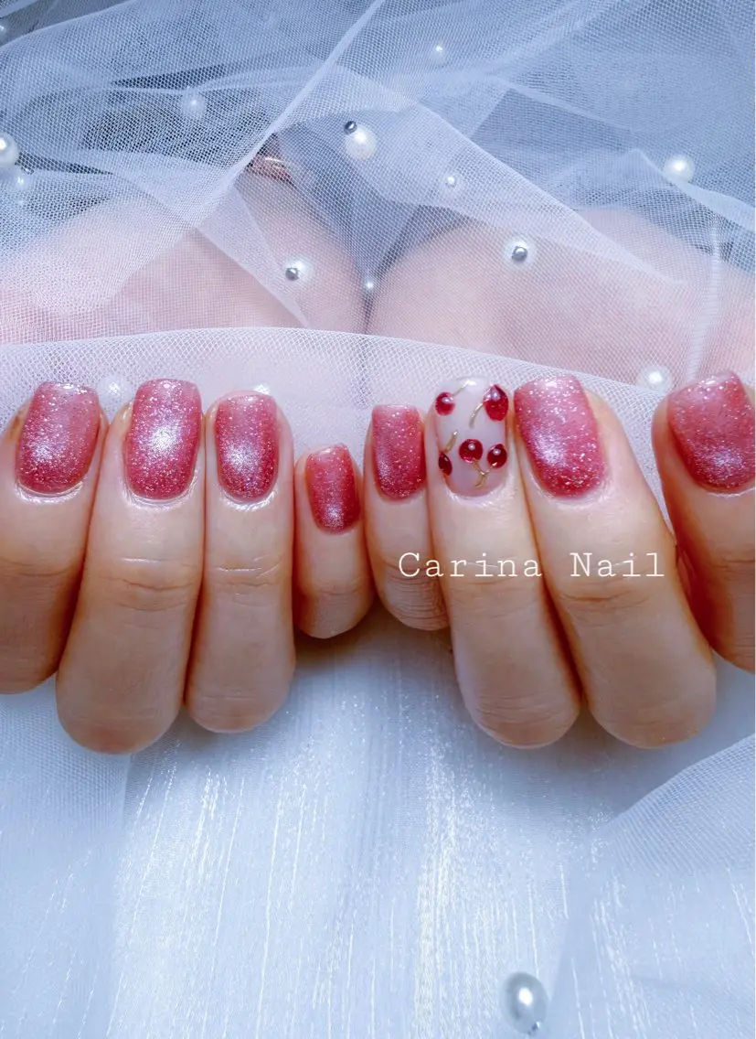 ネイル アートネイル ガーリー マグネットネイル Carina Nailのネイルデザイン