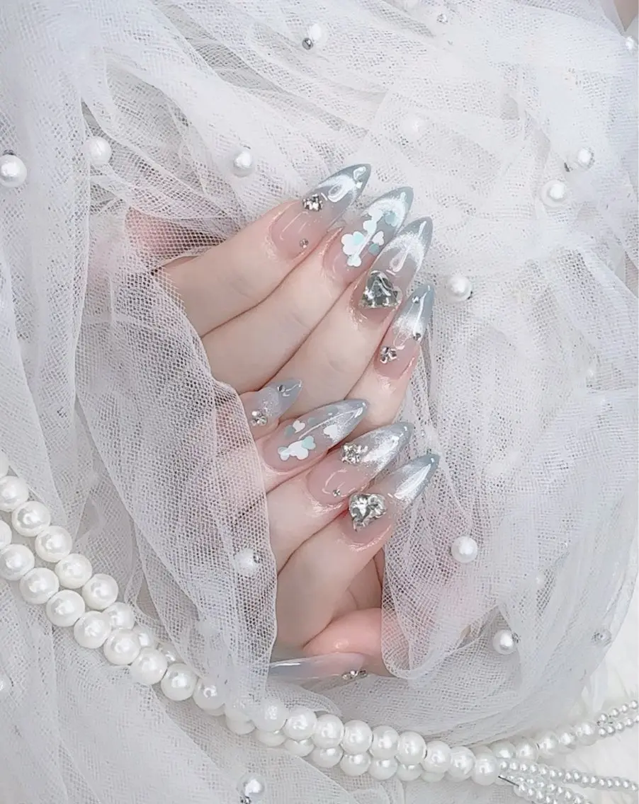 ネイル R salonのネイルデザイン