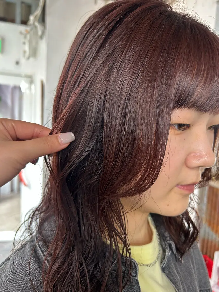 ミディアム カラー ブラウンカラー レッドカラー レッドブラウン ヘアカラー maho/垢抜け カラーパーマのヘアスタイル