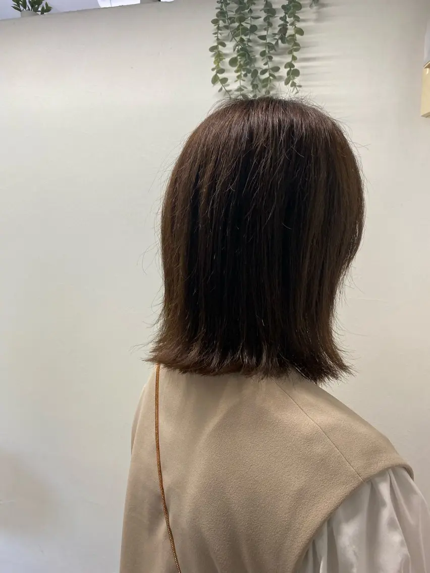 ミディアム カット 中山 明子のヘアスタイル