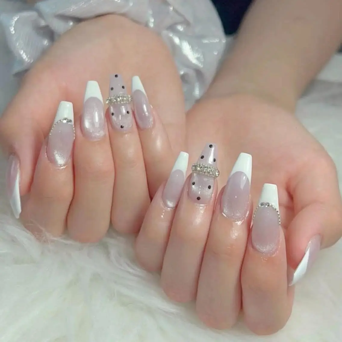 ネイル チークネイル ドット フットネイル フレンチネイル 韓国ネイル Kawaii _Nailのネイルデザイン