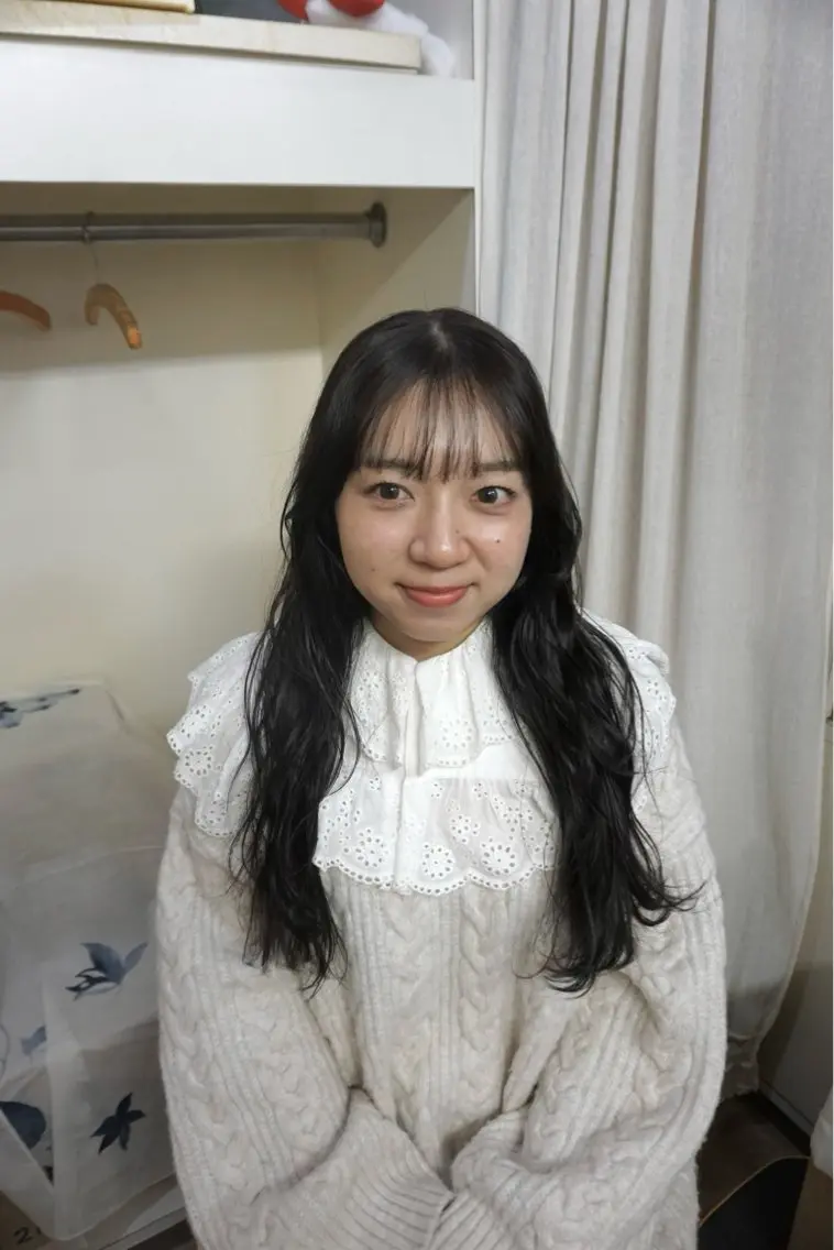 ロング カラー 小林 かんなのヘアスタイル