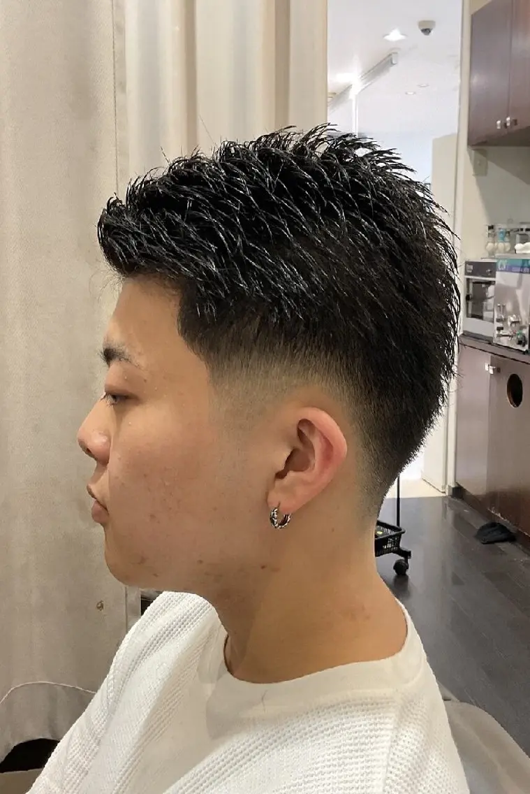 メンズ ショート フェードカット メンズベリーショート ベリーショート 似合わせカット ショートヘア カット 田中 佑磨のヘアスタイル