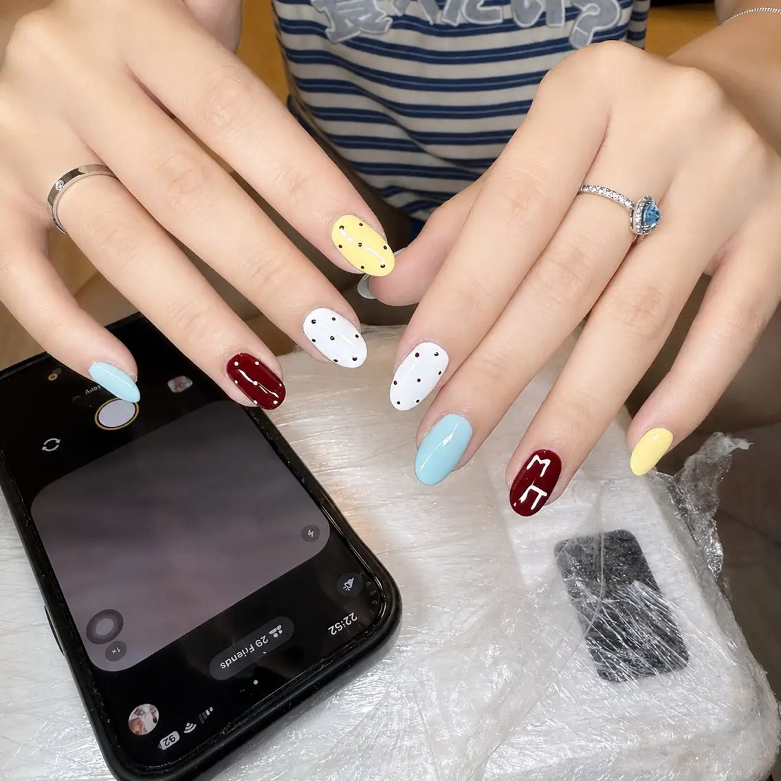 ネイル 秋 Nailsのネイルデザイン