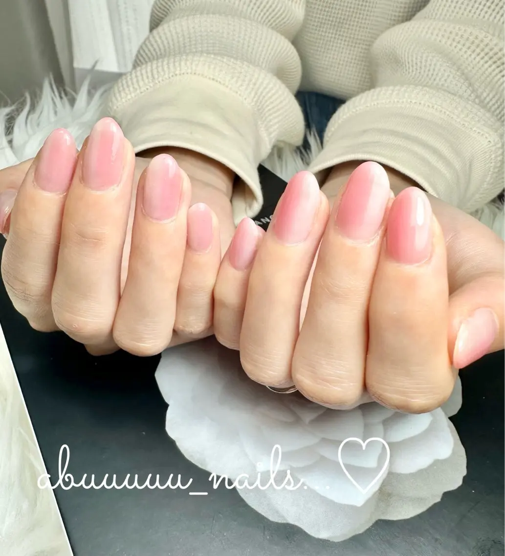 ネイル グラデーション オフィスネイル abuuuuu nailsのネイルデザイン