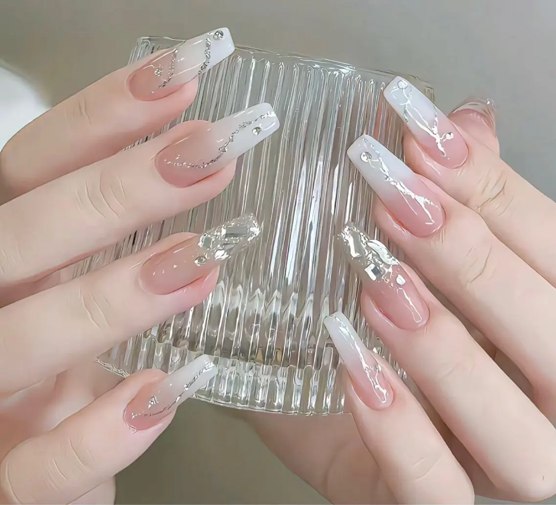 ネイル ハンドネイル D-BEAUTY Nailsalonのネイルデザイン