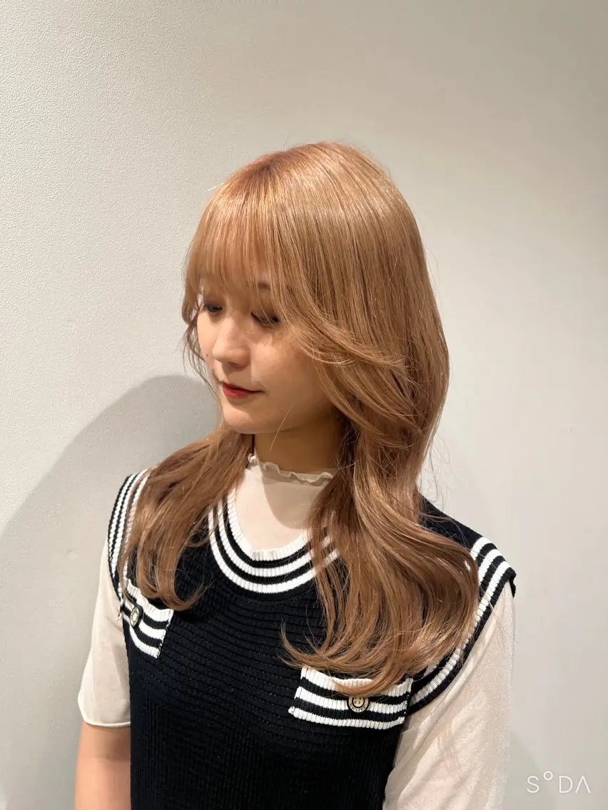 ロング カラー カット ヘアカラー トリートメント 💗渋谷/韓国/レイ ヤー顔周りSayaのヘアスタイル