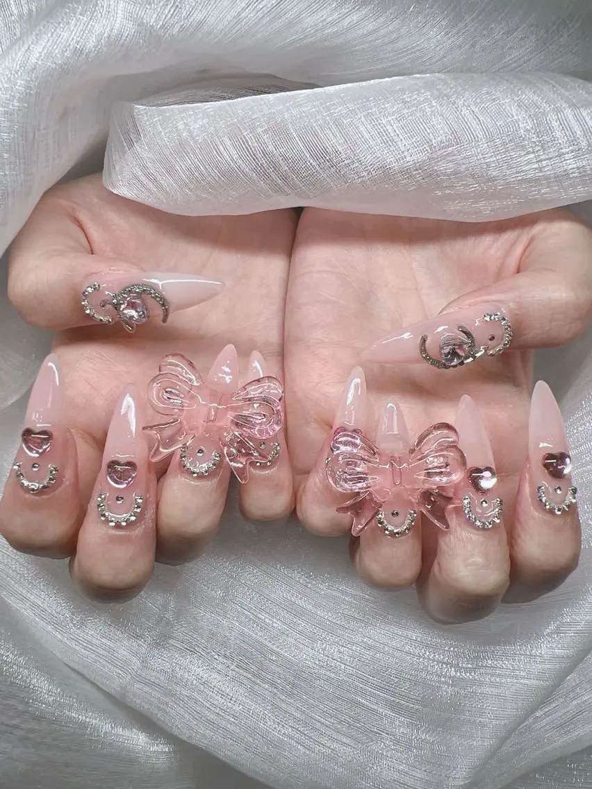 ネイル 長さ出し グラデーション キラキラネイル マグネットネイル ニュアンスネイル Lee Nails チップ長さだし専門店のネイルデザイン