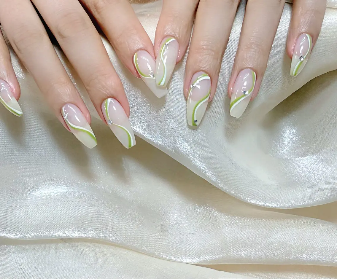 ネイル ハンドネイル Flower nailのネイルデザイン