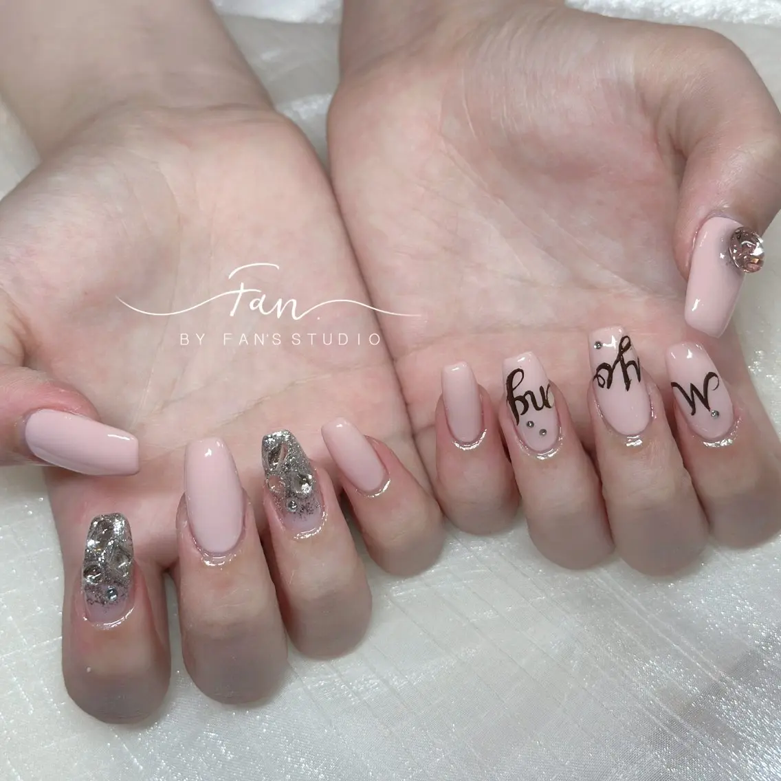 ネイル 🌻FAN'S STUDIO池袋🌻のネイルデザイン