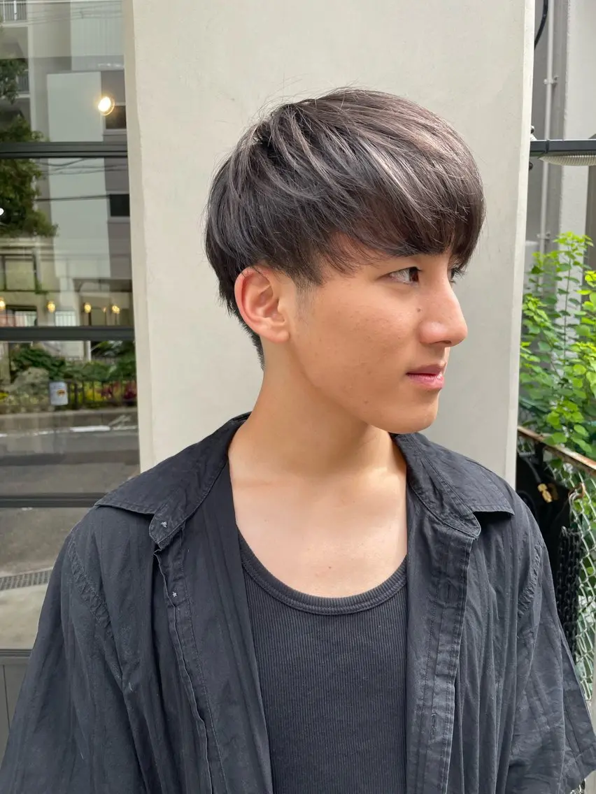カラー メンズ メンズハイライト ハイライトカラー すみとも るなのヘアスタイル
