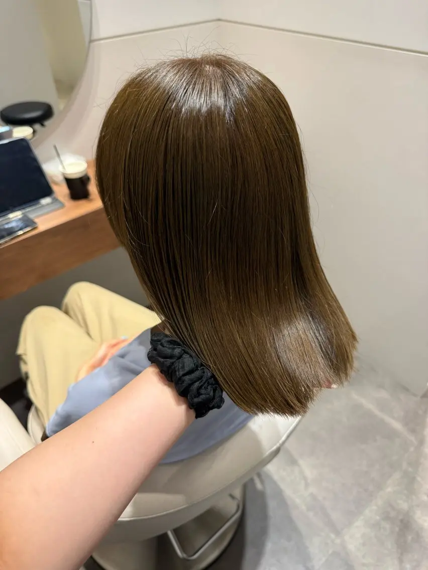 ミディアム カット ヘアカラー 濱﨑 紅葉のヘアスタイル