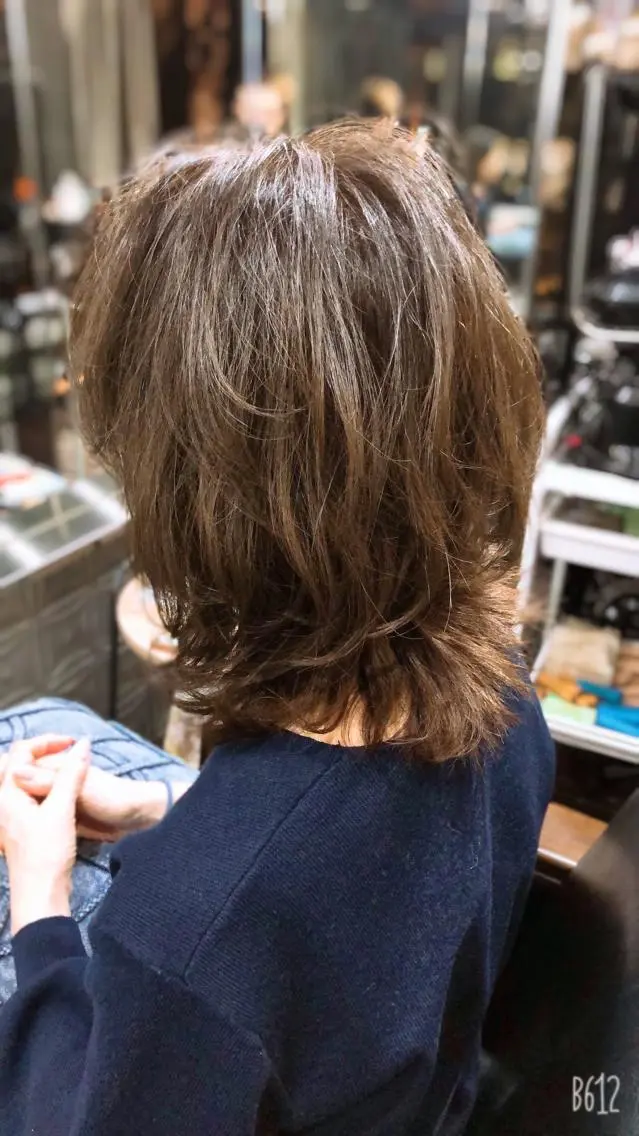 ✂️カット無料✂️‼️暗い白髪染めはイヤっ‼️カット & 明るい白髪染め & ミルボンケアトリートメントの写真