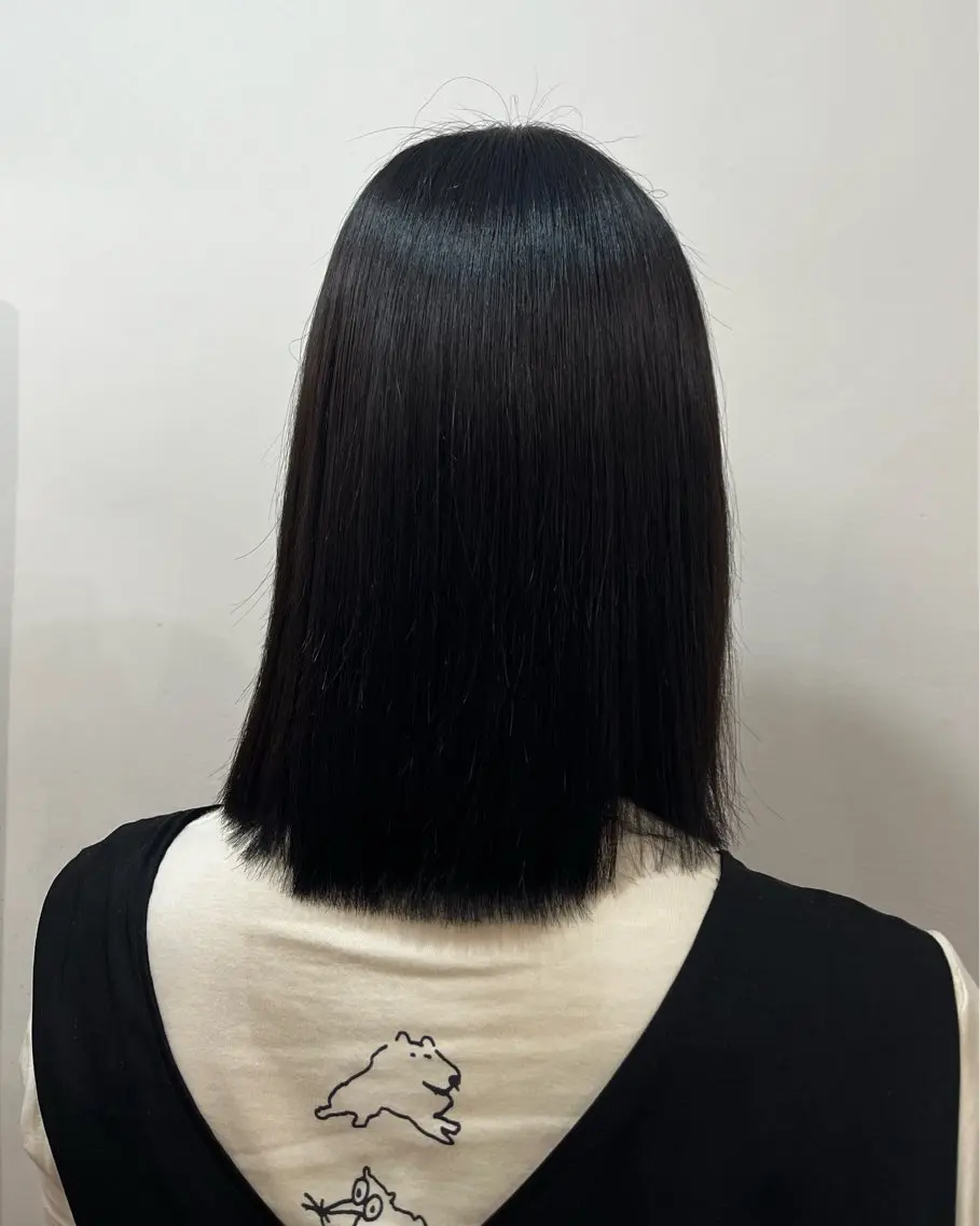 ミディアム ボブレイヤー ボブ 顔まわりレイヤー レイヤーカット 似合わせカット ヘアカラー トリートメント sayuri /大阪・心斎橋美容師のヘアスタイル