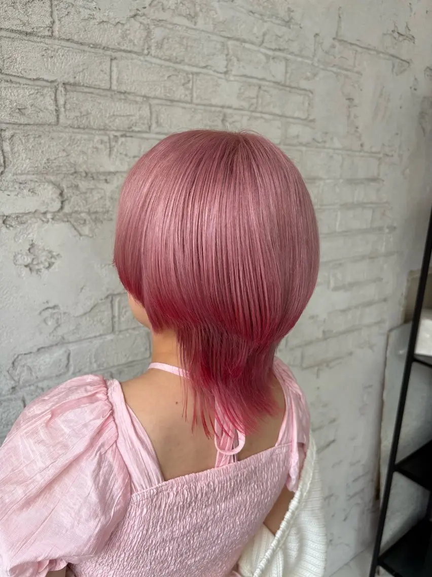 ショート カット ヘアカラー トリートメント 透明感ブリーチカラー 🩶Momo🩶のヘアスタイル