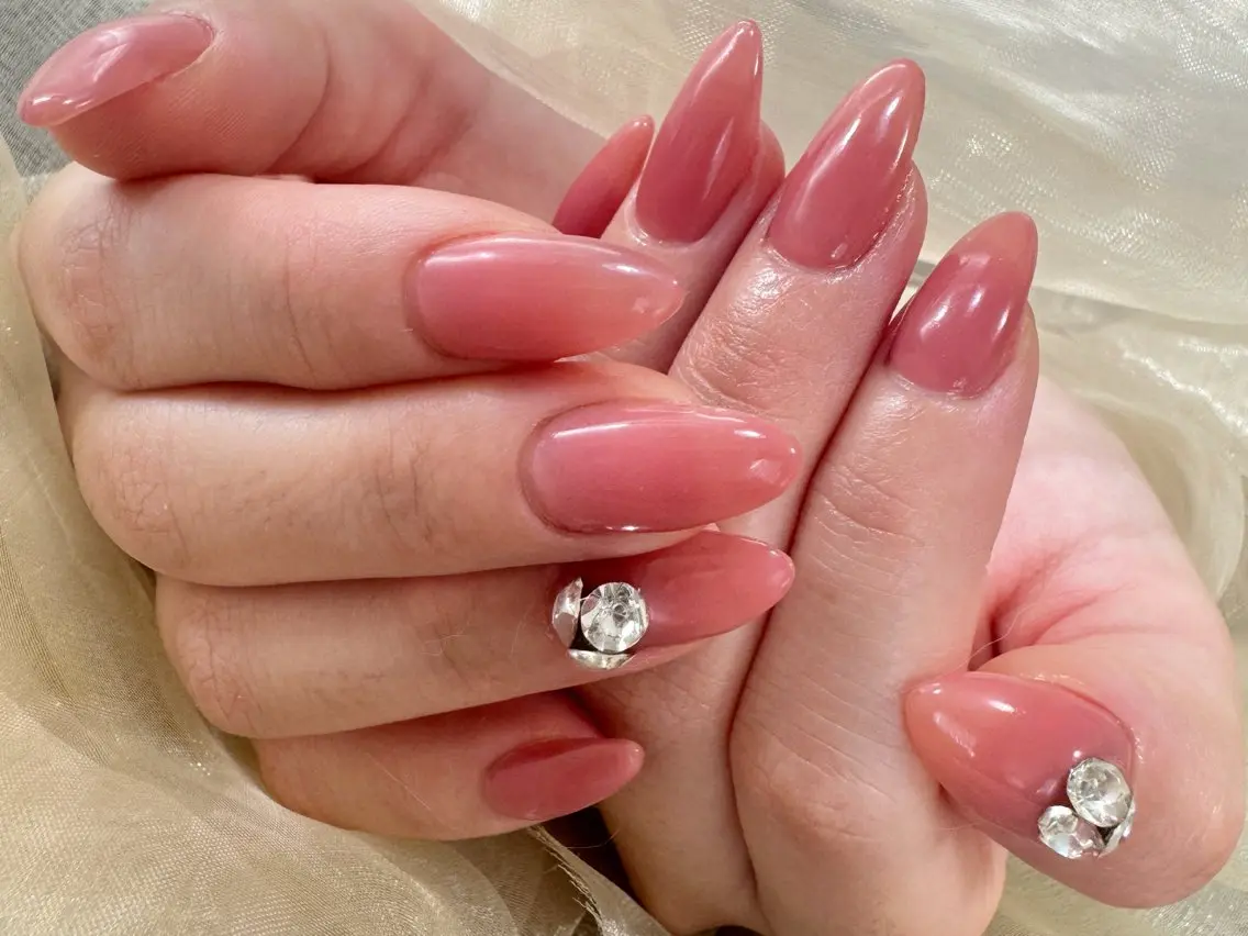 期間限定🉐<チップ長さだし10本> HAND ワンカラーorラメグラ ¥7500 オフ込みの写真