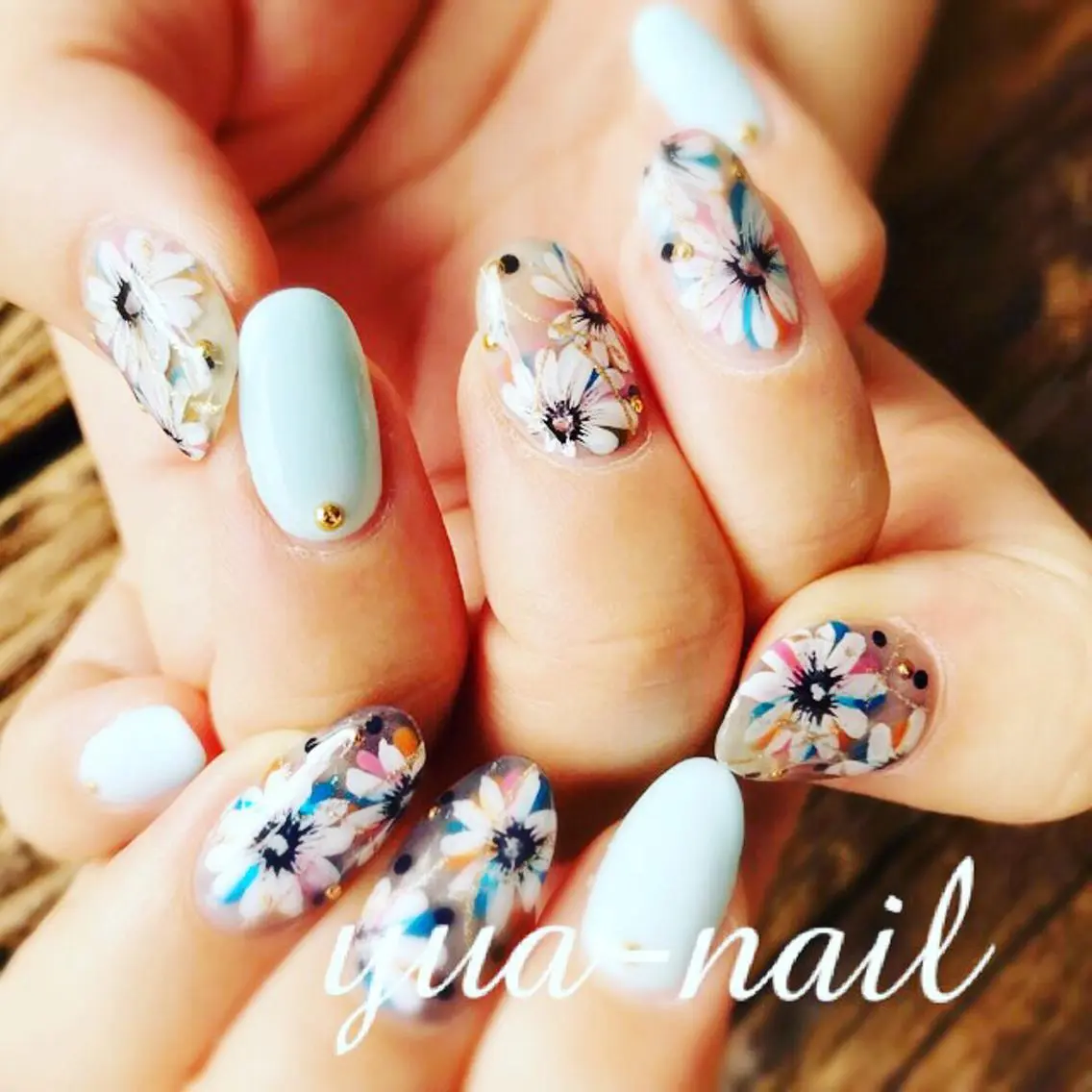 ネイル YÜA NAILのネイルデザイン