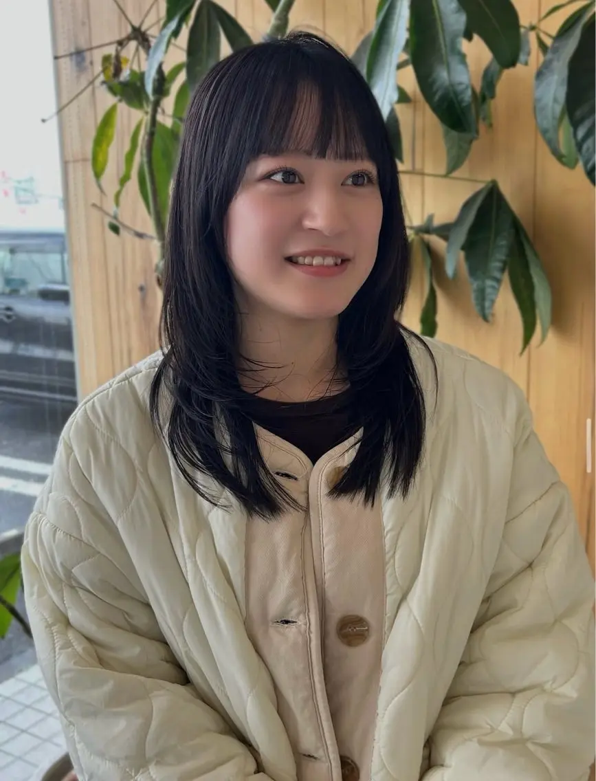 ミディアム レイヤーカット カット フルヤ ユウキのヘアスタイル