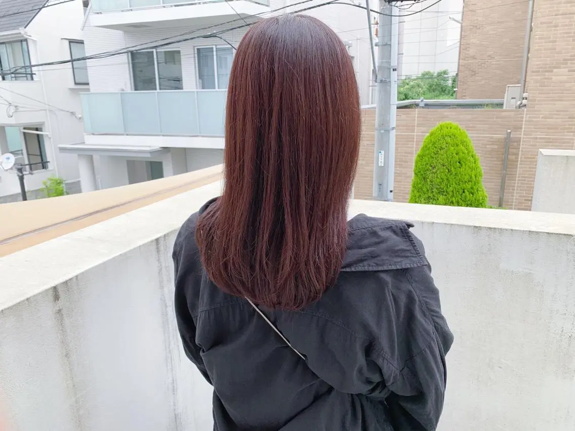 ミディアム カラー タカハシ ハヤトのヘアスタイル