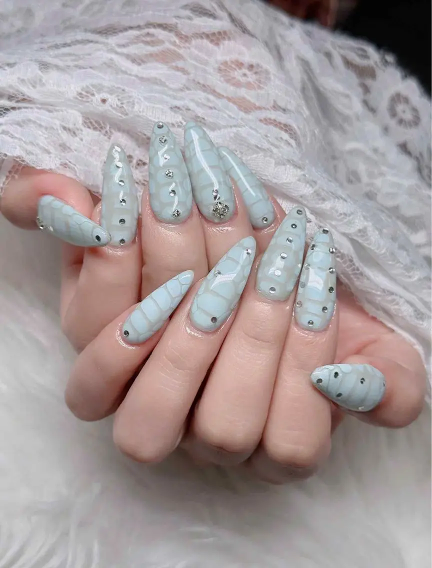 ネイル オーロラネイル フレンチネイル ジェルネイル ハロウィン 韓国ネイル ハンドネイル H.baby Nail Salonのネイルデザイン