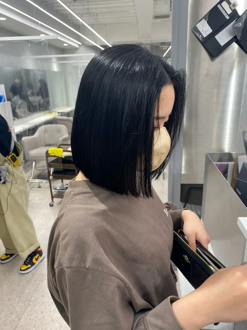 ショート カット ヘアカラー トリートメント 韓国風🤍 イワサキ　リコ🍒のヘアスタイル