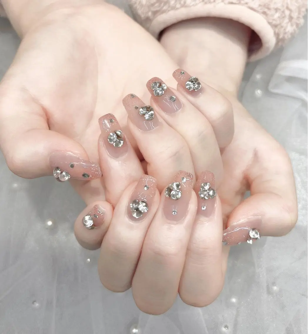 ネイル ハンドネイル ハンドケア Moci Nail Salonのネイルデザイン