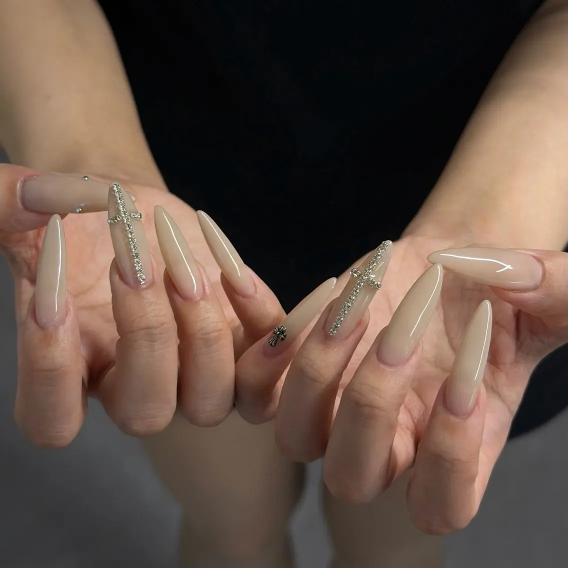 ネイル 長さ出し ハンドネイル mori yuina ┆͓̽ NUDGEのネイルデザイン