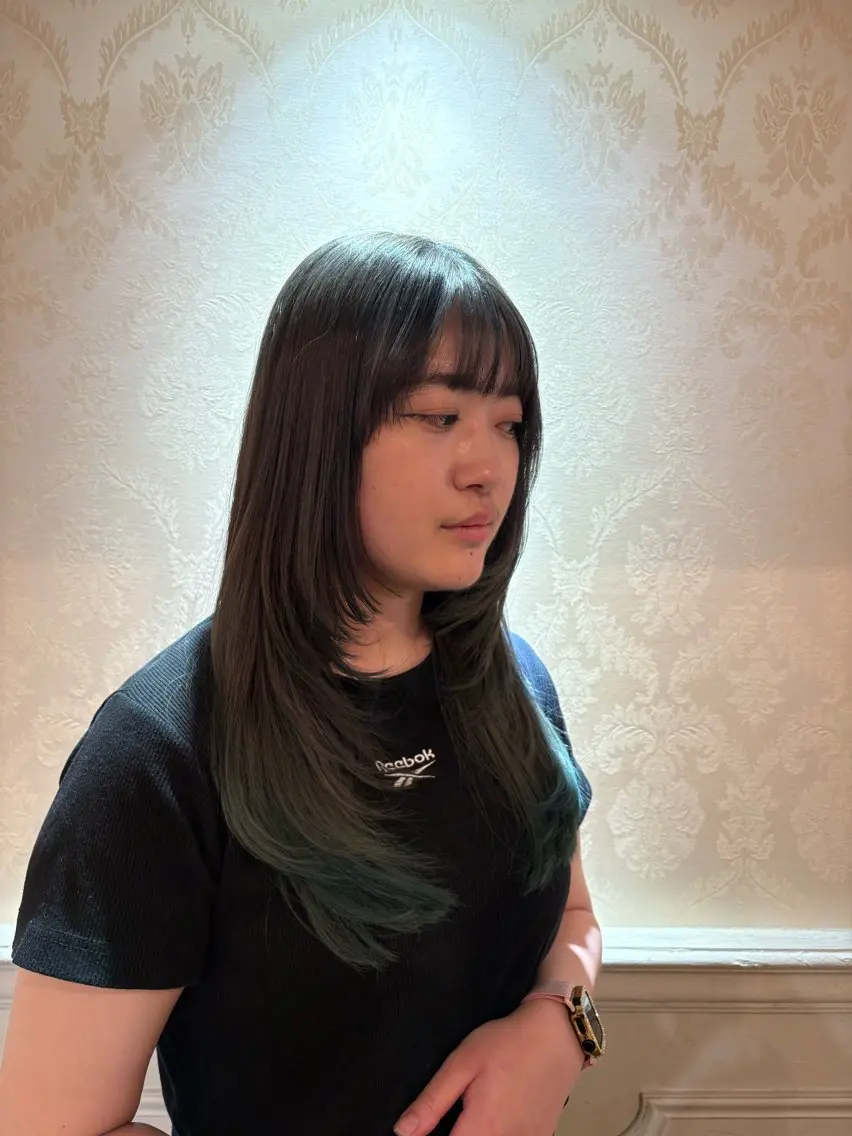 ロング レイヤー/似合わせ カラー 大川 結羽のヘアスタイル