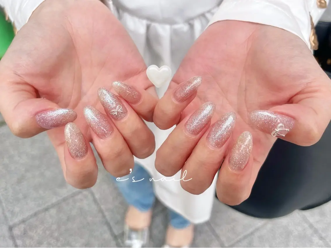ネイル ハンドネイル ハンドケア e’s nail Lumièreのネイルデザイン