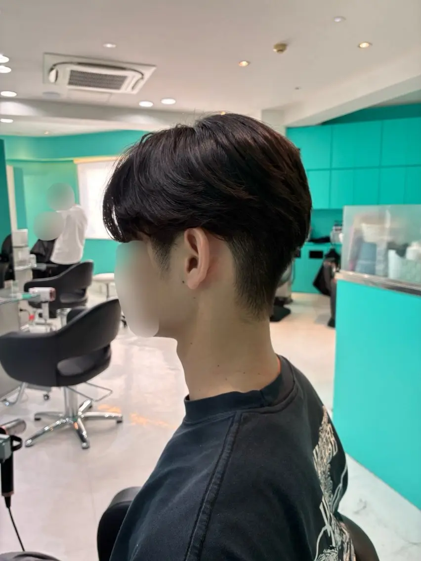 メンズ センターパート 池袋西口🐰かな ヘアアレンジのヘアスタイル