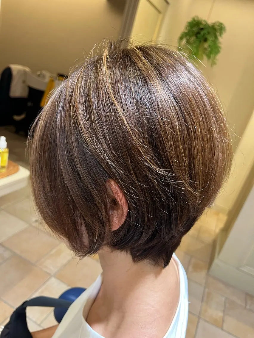 ショート カット ヘアカラー トリートメント 藤本 早耶のヘアスタイル