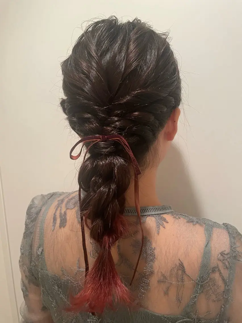 セミロング ヘアアレンジ T Ayaのヘアスタイル