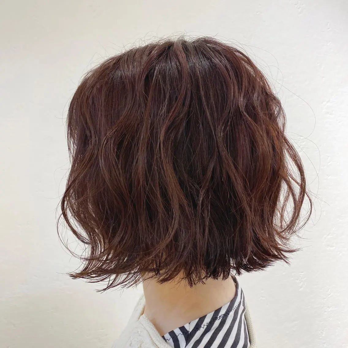 ショート カラー カット ヘアカラー パーマ 大場 優のヘアスタイル