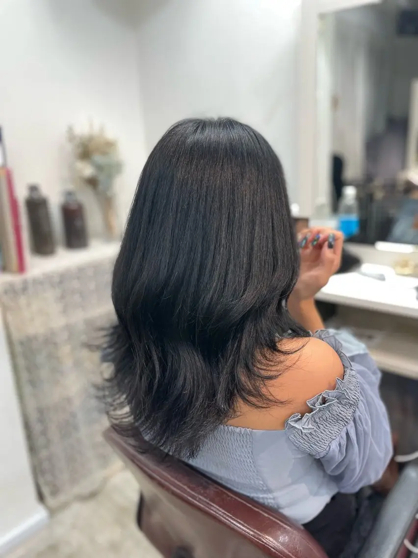 ミディアム カラー カット ヘアカラー トリートメント ヘアセット 韓国ヘア🤍髪質改善 🇰🇷AKANEのヘアスタイル