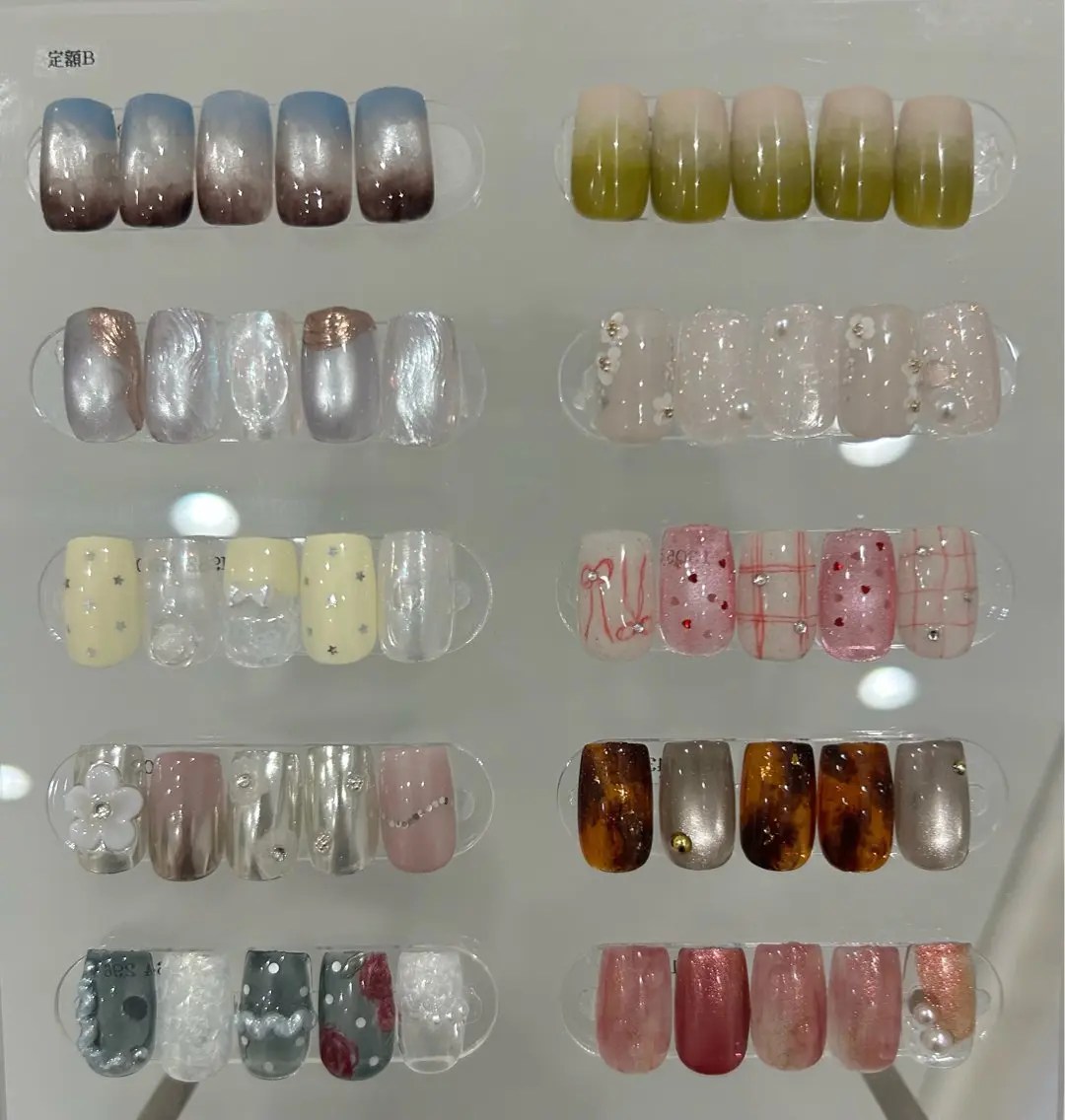 ネイル ハンドネイル 小松 千冬のネイルデザイン