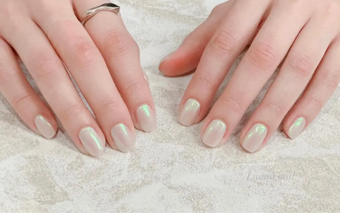 ショート ネイル 入学式 オーロラネイル 入学式 ジェルネイル ミラーネイル Luana nail (ルアナネイル)のネイルデザイン