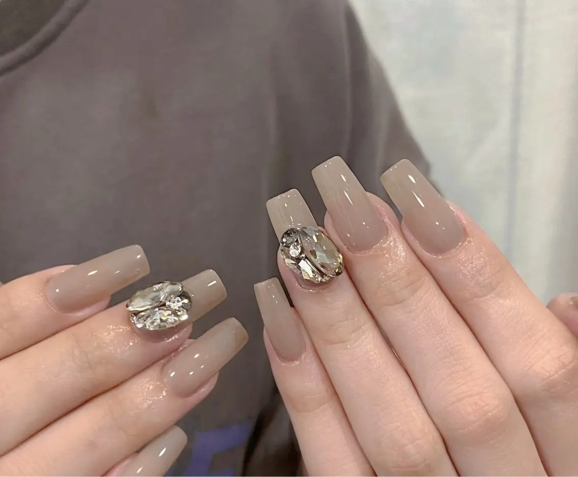 ネイル フレンチネイル ラメ(グリッター) ラメグラデーション マグネットネイル 持ち込み Unicorn Nail原宿表参道のネイルデザイン