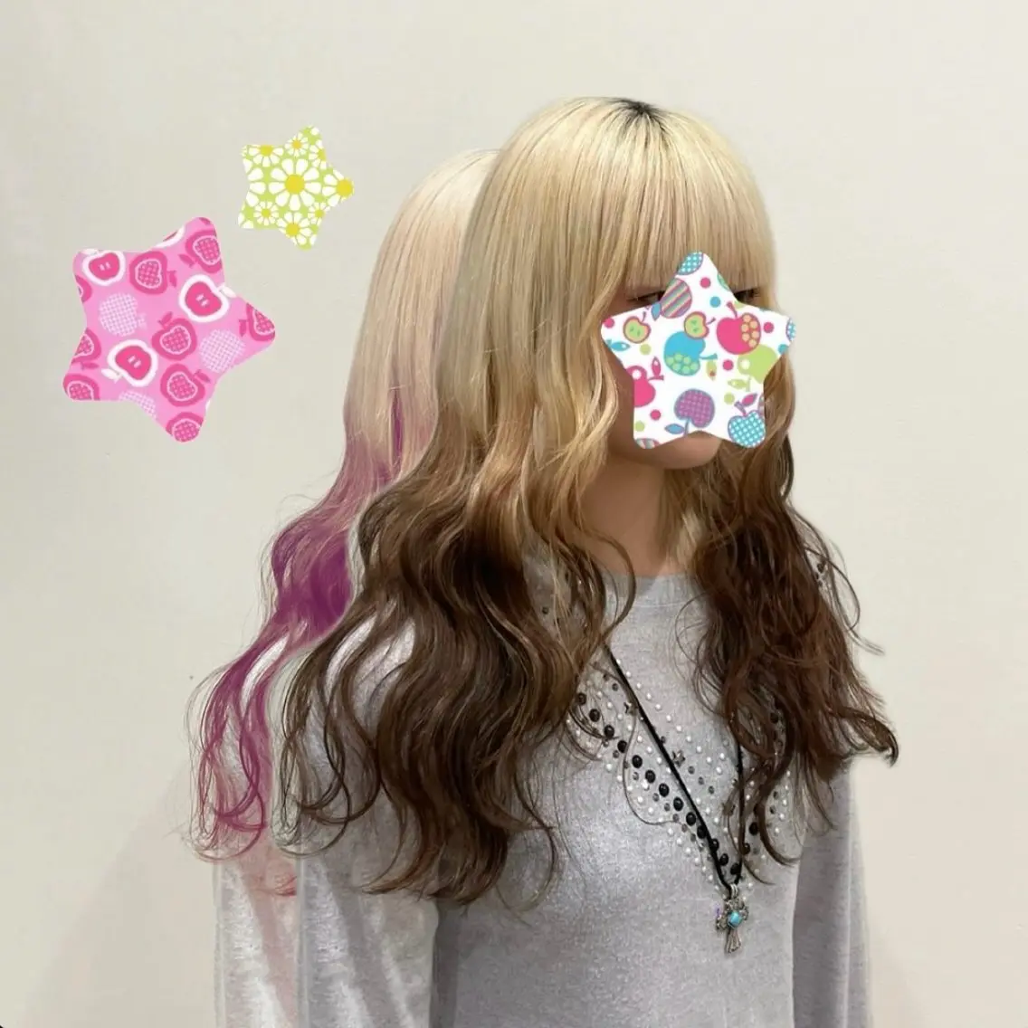 ロング ヘアカラー カワハラ イチカのヘアスタイル