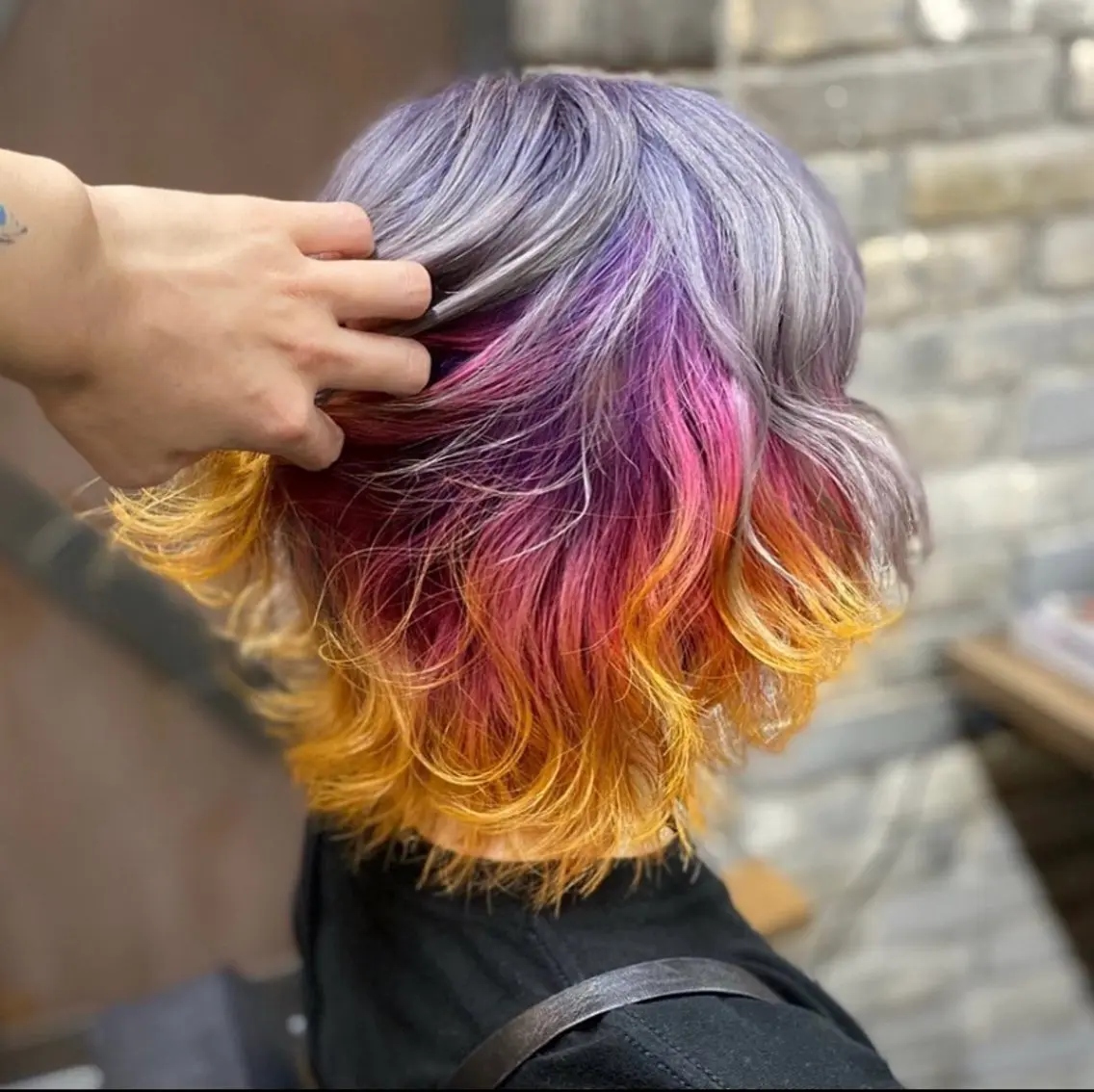 ショート カラー エクステ×ブリーチ 😈ちあき😈のヘアスタイル