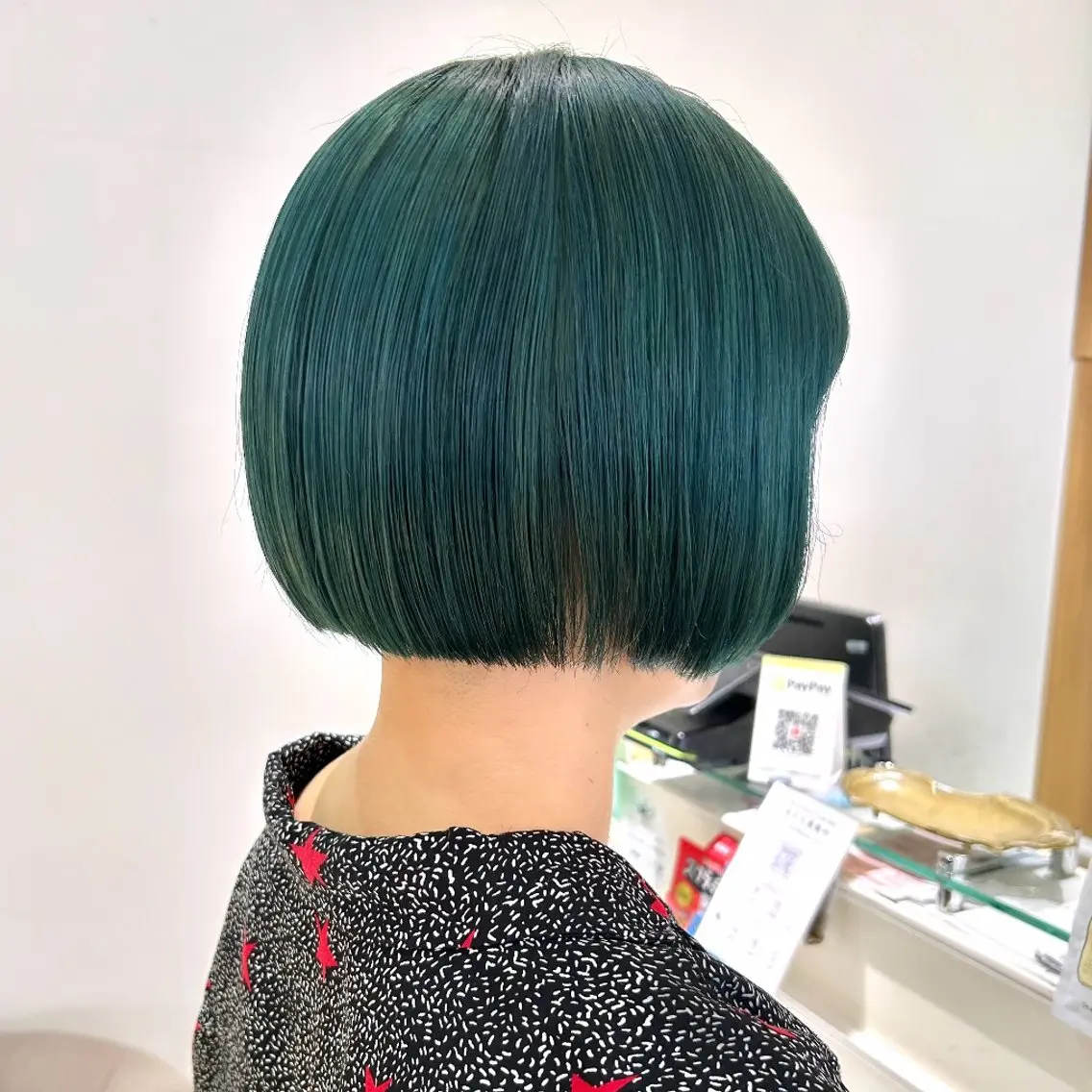 ショート カラー ヘアアレンジ カット ヘアカラー トリートメント 吉水 彩乃 /ボブ/艶感カラーのヘアスタイル