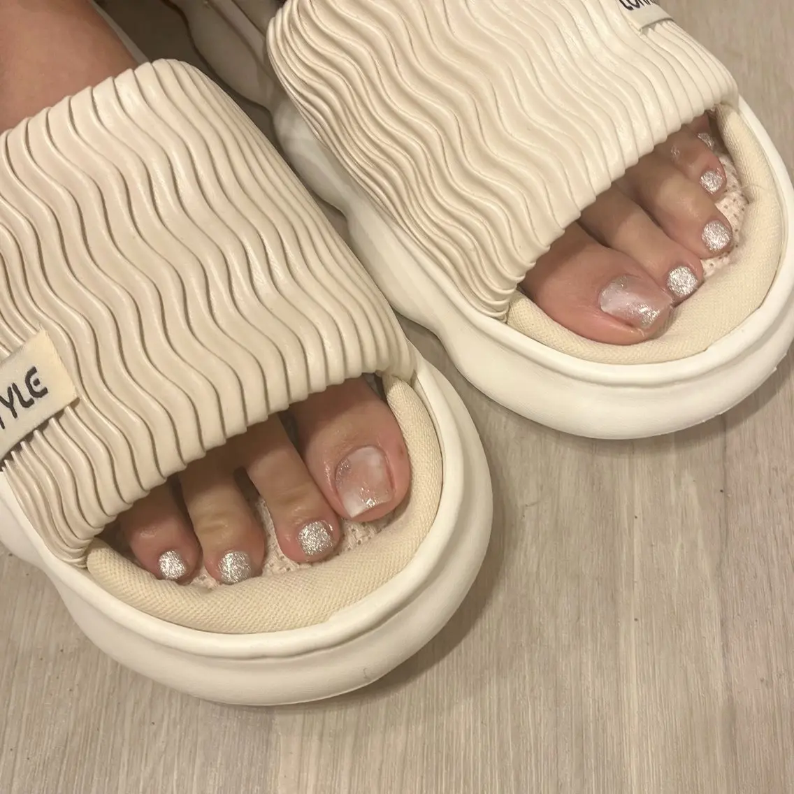 ネイル フットネイル マグネットネイル ワンホンネイル mermooi nailのネイルデザイン