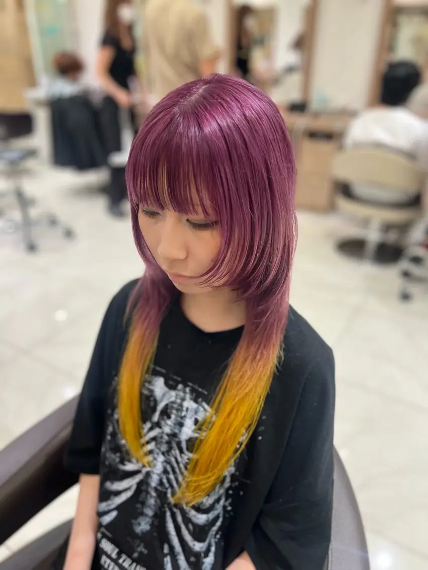 カラー ブリーチ 中森 玲菜のヘアスタイル