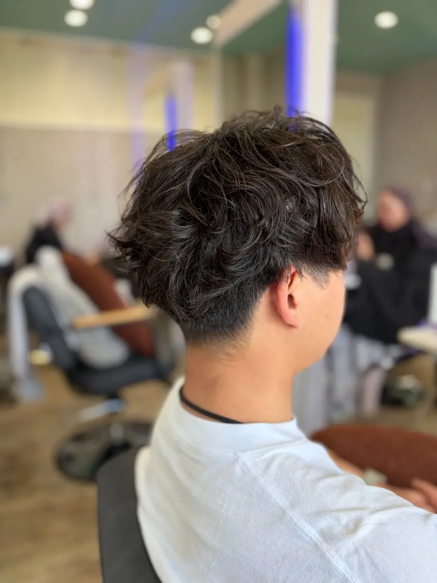 ミディアム メンズ ミディアムパーマ メンズパーマ カット パーマ 小林 涼那のヘアスタイル