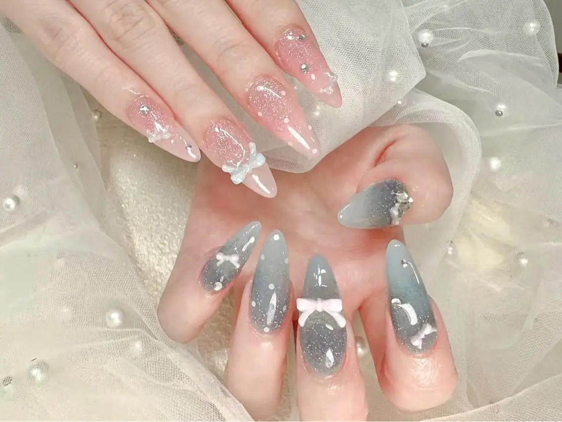 ネイル Luna K.のネイルデザイン